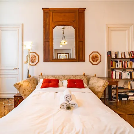 Villa Victor Hugo - Charmante De Luxe Paris